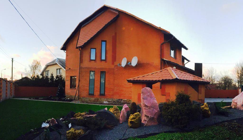 Corner House Lutsʼk Exterior foto